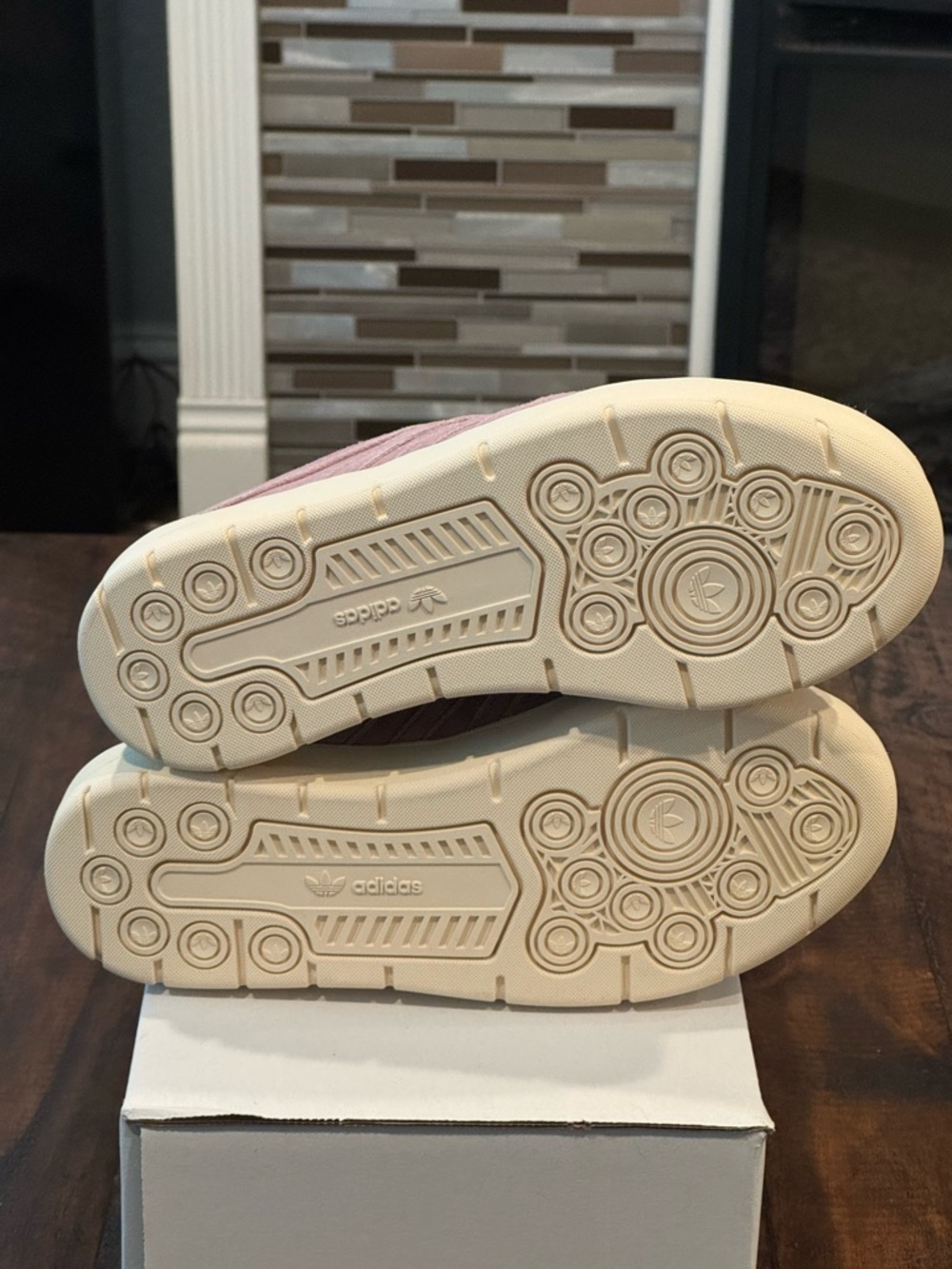 Adidas Rivalry Mule (NWOT) - Picture 4 of 8